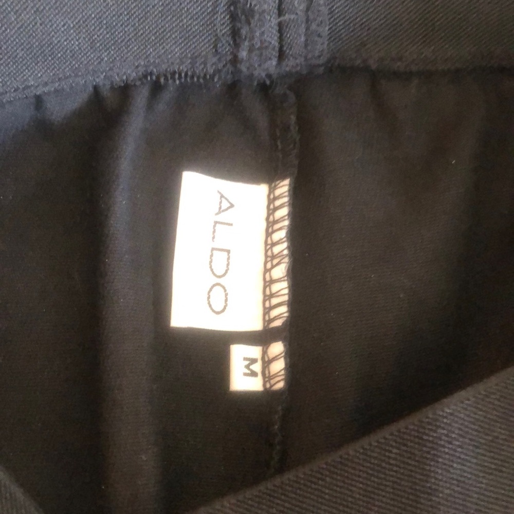 Also elastic waist pants. Size M